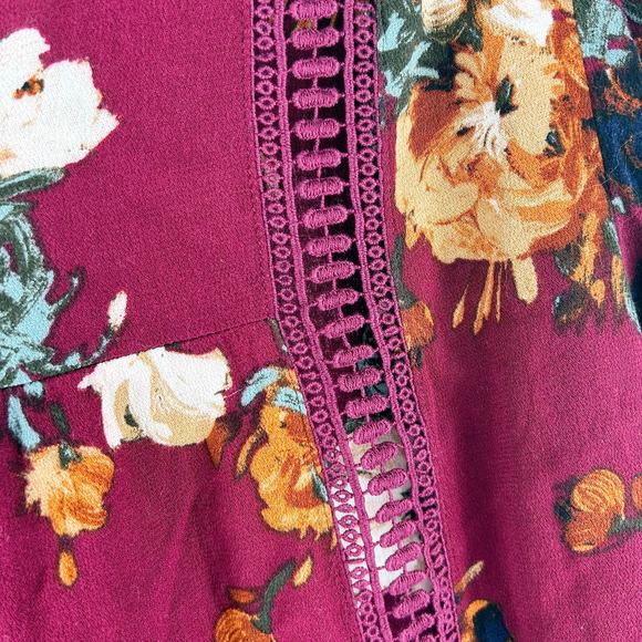 Perch by Blue Pepper Burgundy Floral Gauzy Blouse High-Low Hem Size 3X - Picture 6 of 8